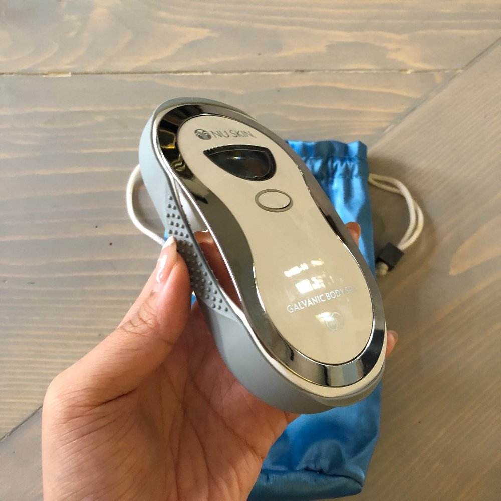 NU SKIN Galvanic Body Spa